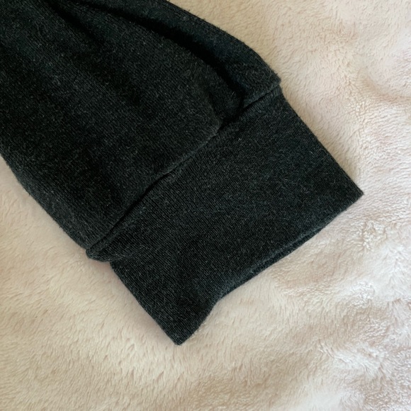 TNA ¾ Length Sleeve Top - Picture 2 of 6
